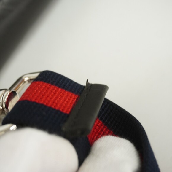 Gucci GG Supreme Shoulder Bag 474137 Black Men's - Picture 7 of 10